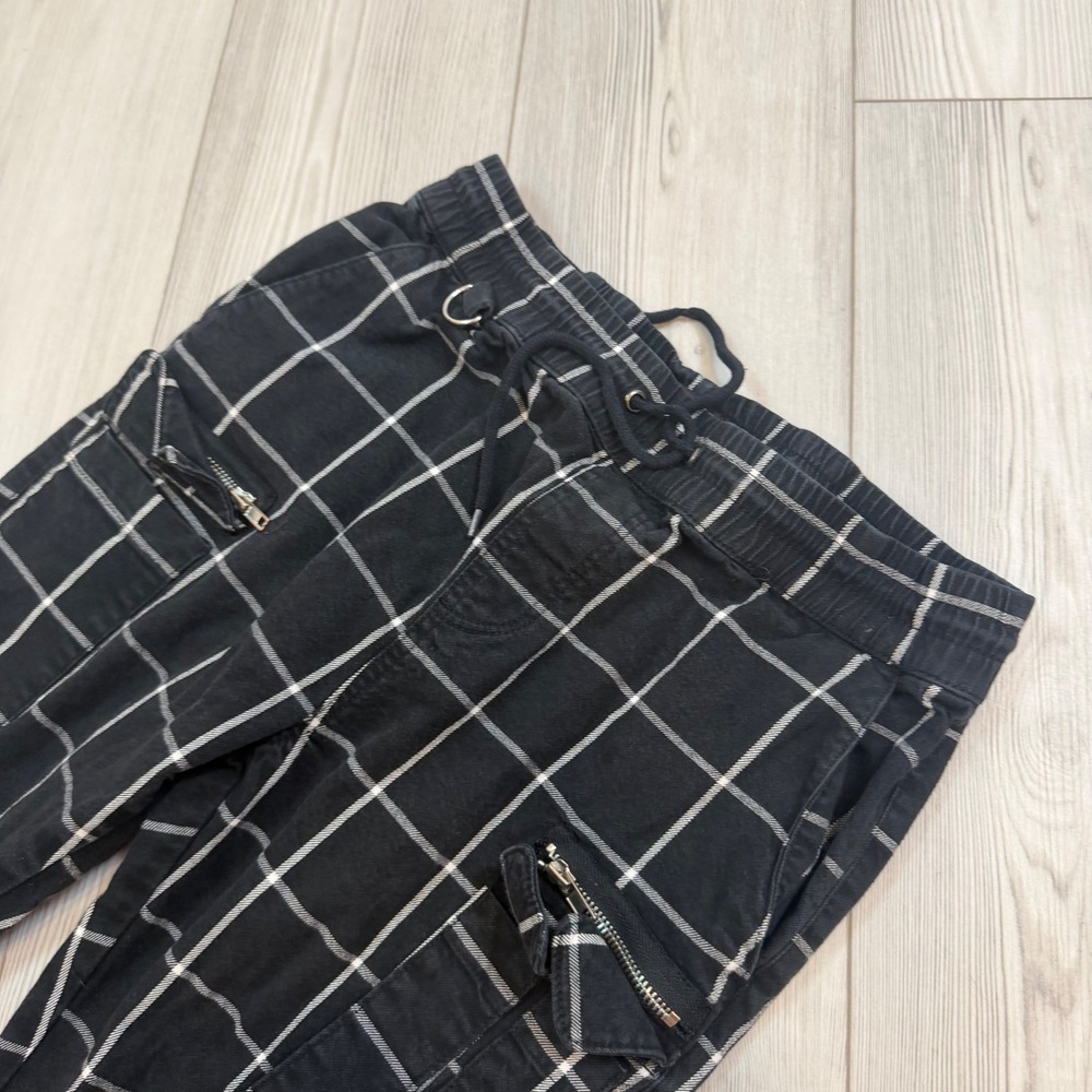 Hot Topic Black White Grid Plaid Cargo Jogger Pants Womens Medium Emo Grunge - Picture 4 of 10